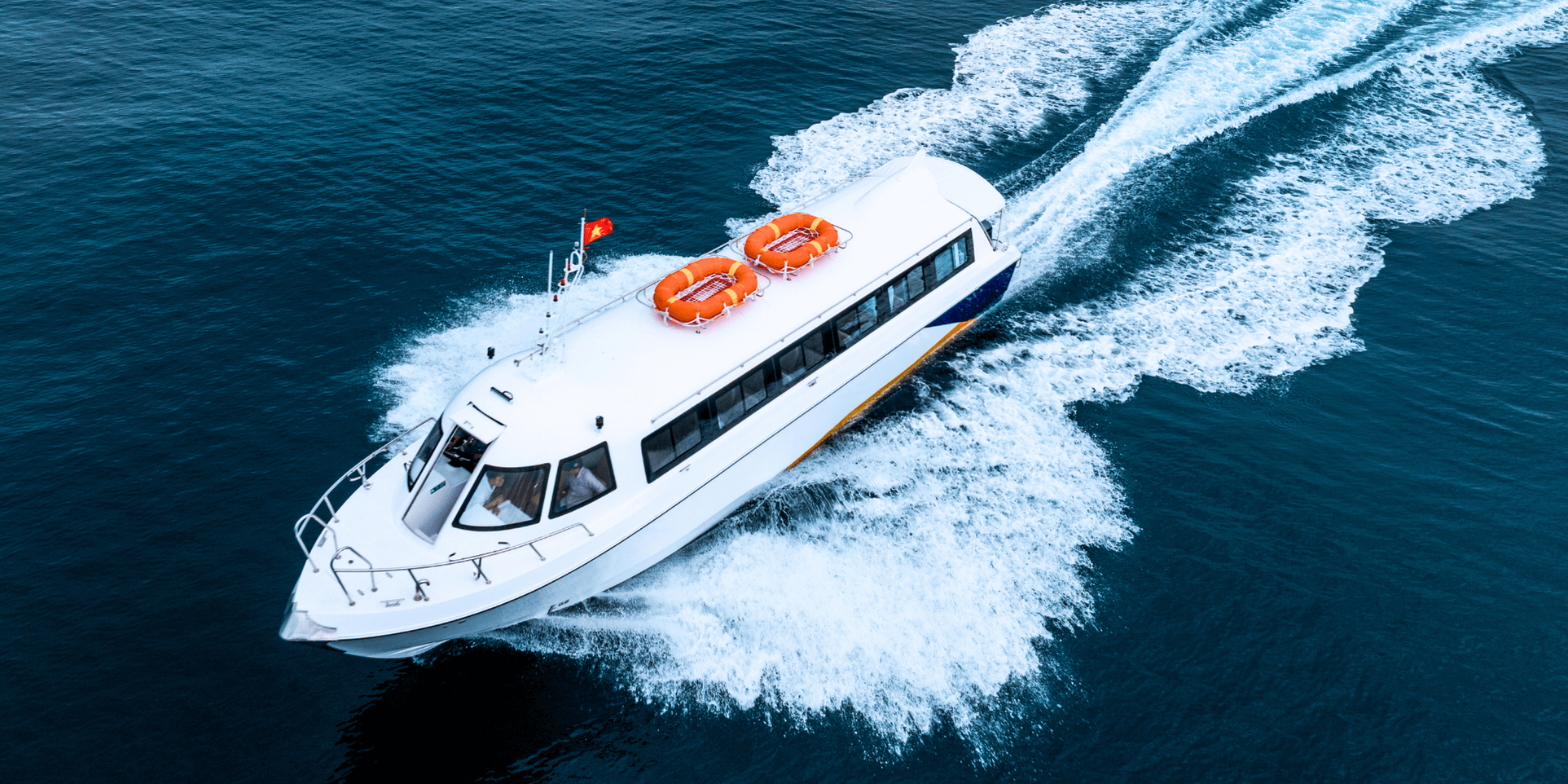 P14 passenger boat certified to VR-SB standard for sea travel